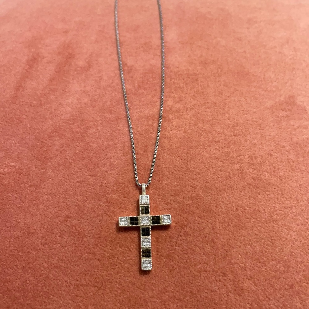 Vintage Judith Jack cross pendant